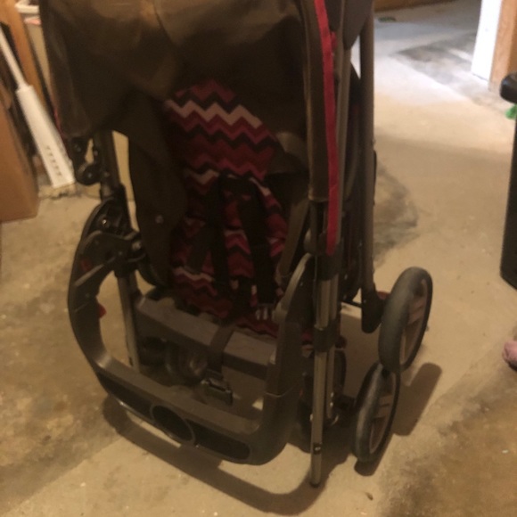 Travel System - Picture 6 of 8